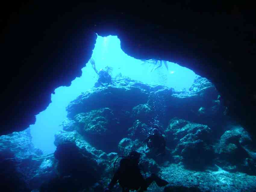 Entrance to King's Cave
